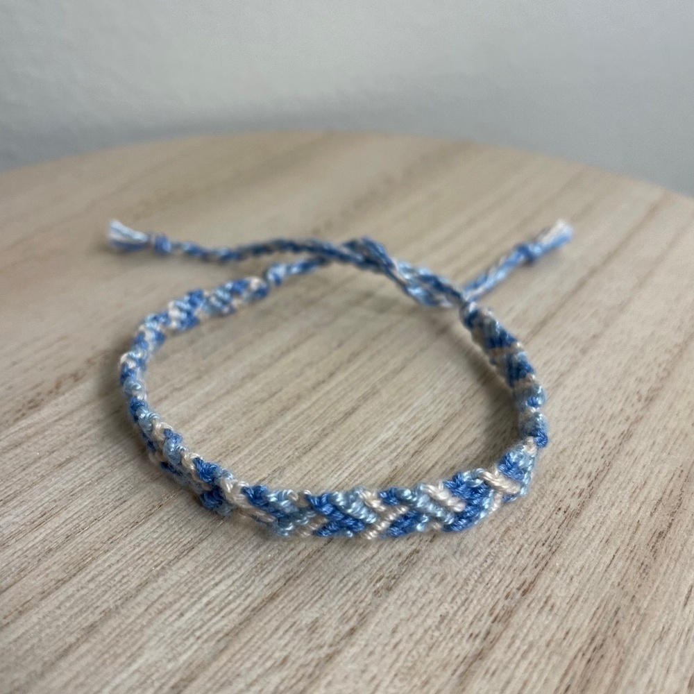 Handmade Blue White Woven Friendship Bracelet OS Women Summer Boho Style